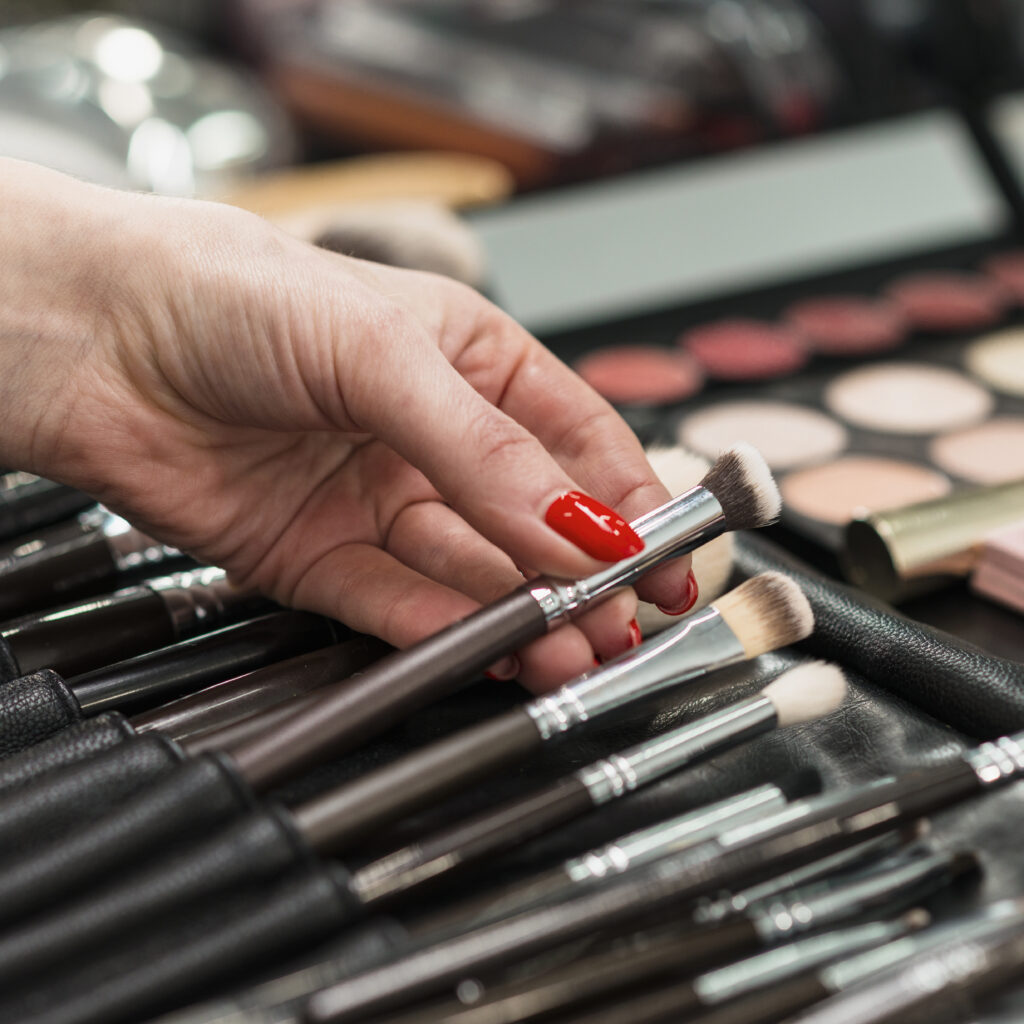 10 Best Drugstore Foundations 2025: Affordable Full Coverage Options