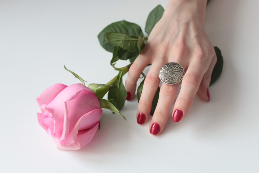 The Ultimate Guide to Different Nail Shapes in 2025